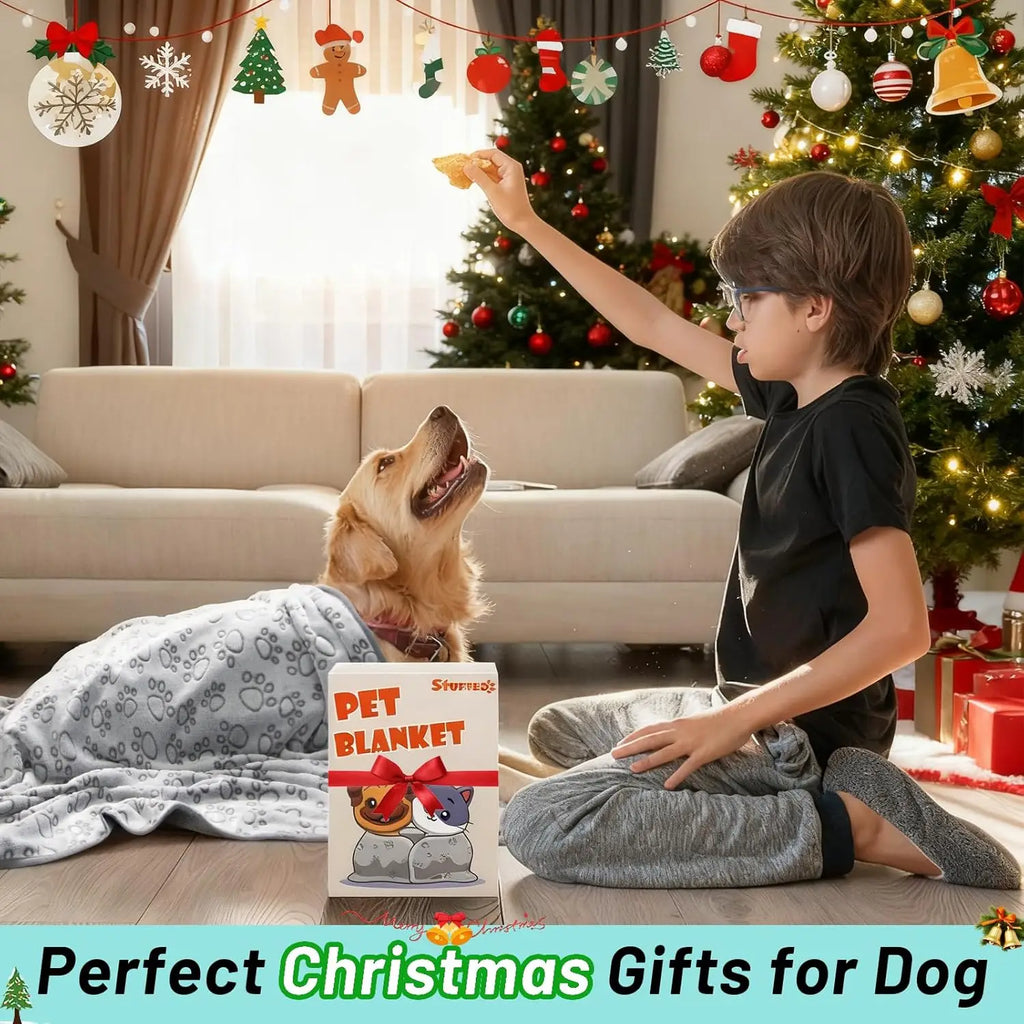 Premium Soft Dog Blanket – Washable Fleece for Indoor Cats & Dogs