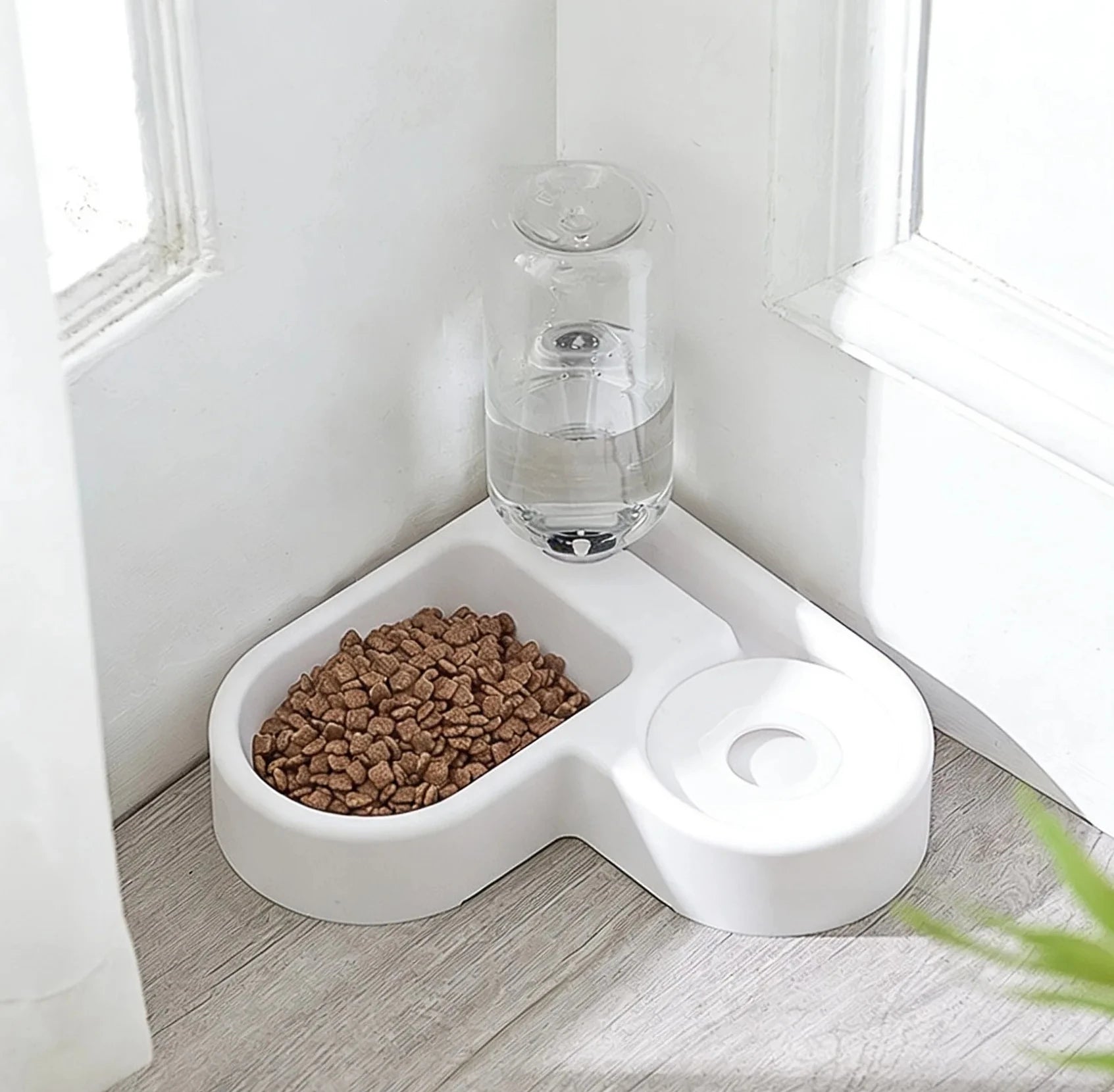 Automatic Pet Water & Food Bowl – 500ml Dual-Use Moisture-Proof Feeder for Dogs & Cats